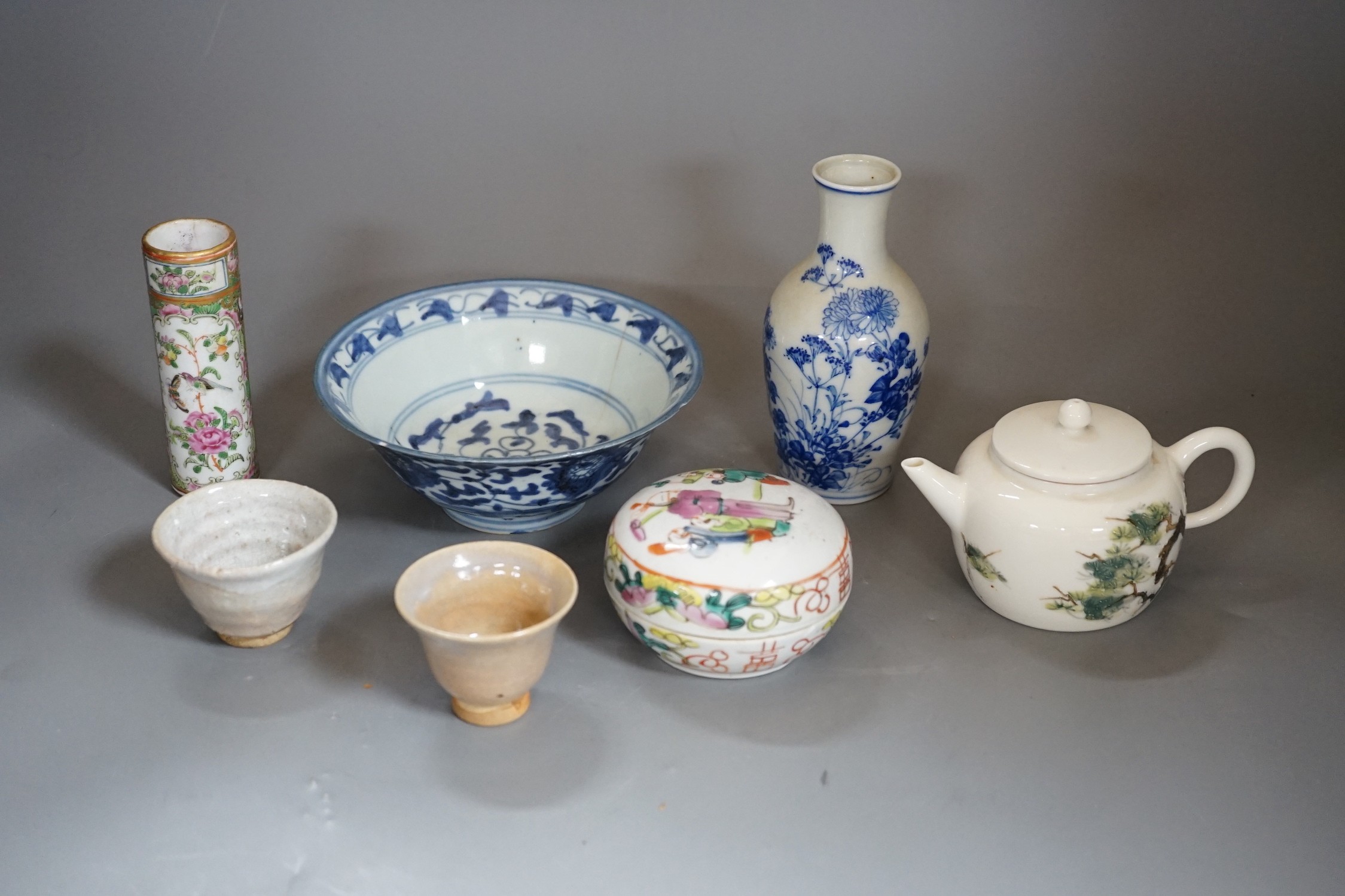 A group of Chinese and Japanese ceramics, the tallest vase 13.8cm